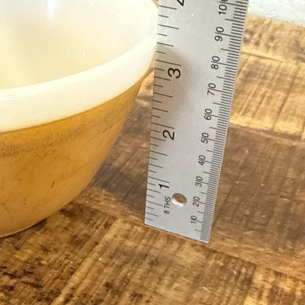 PYREX 407 SMALL NESTING BOWL Solid Mustard Yellow White Rim 1 1/2 Pt Vintage